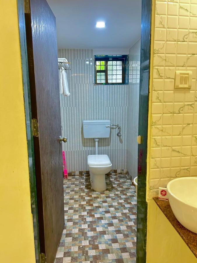 Wada Chirebandi Otel Gimvi Dış mekan fotoğraf