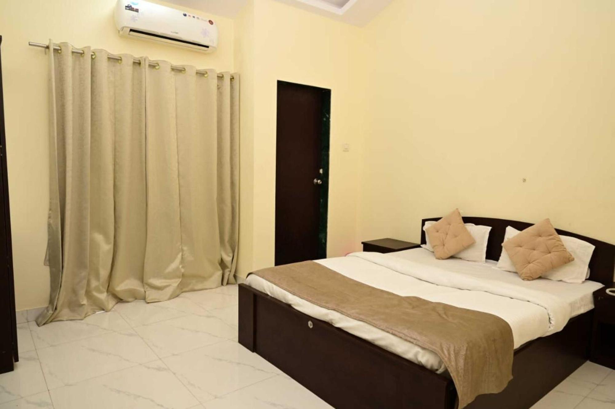 Wada Chirebandi Otel Gimvi Dış mekan fotoğraf