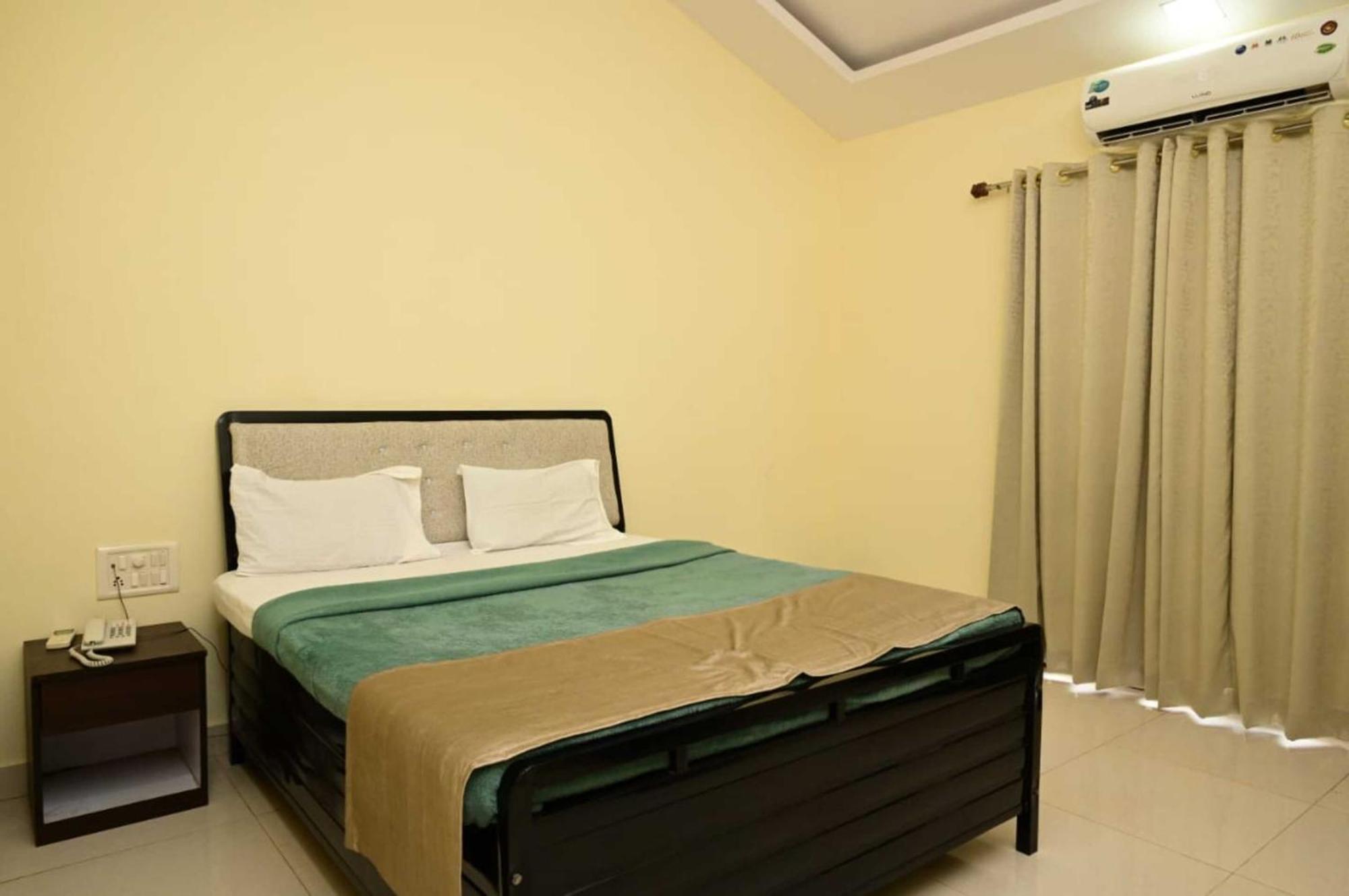 Wada Chirebandi Otel Gimvi Dış mekan fotoğraf