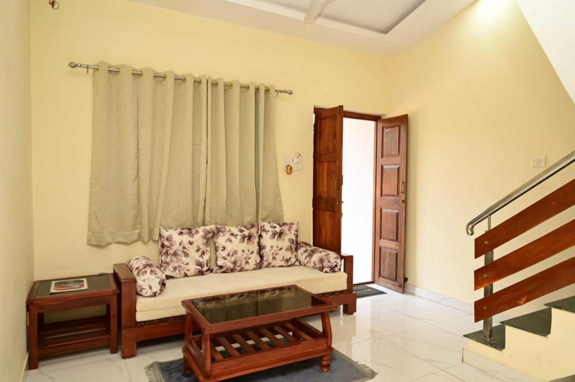 Wada Chirebandi Otel Gimvi Dış mekan fotoğraf