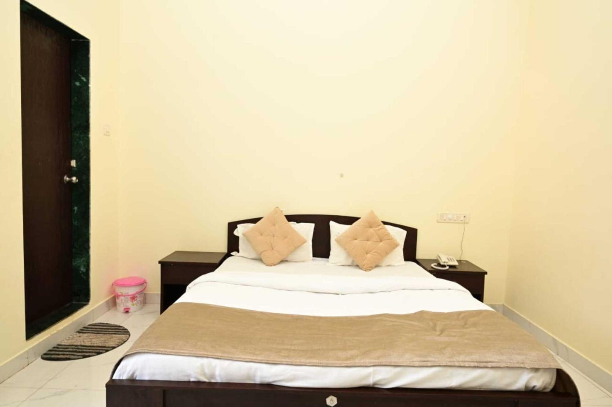 Wada Chirebandi Otel Gimvi Dış mekan fotoğraf