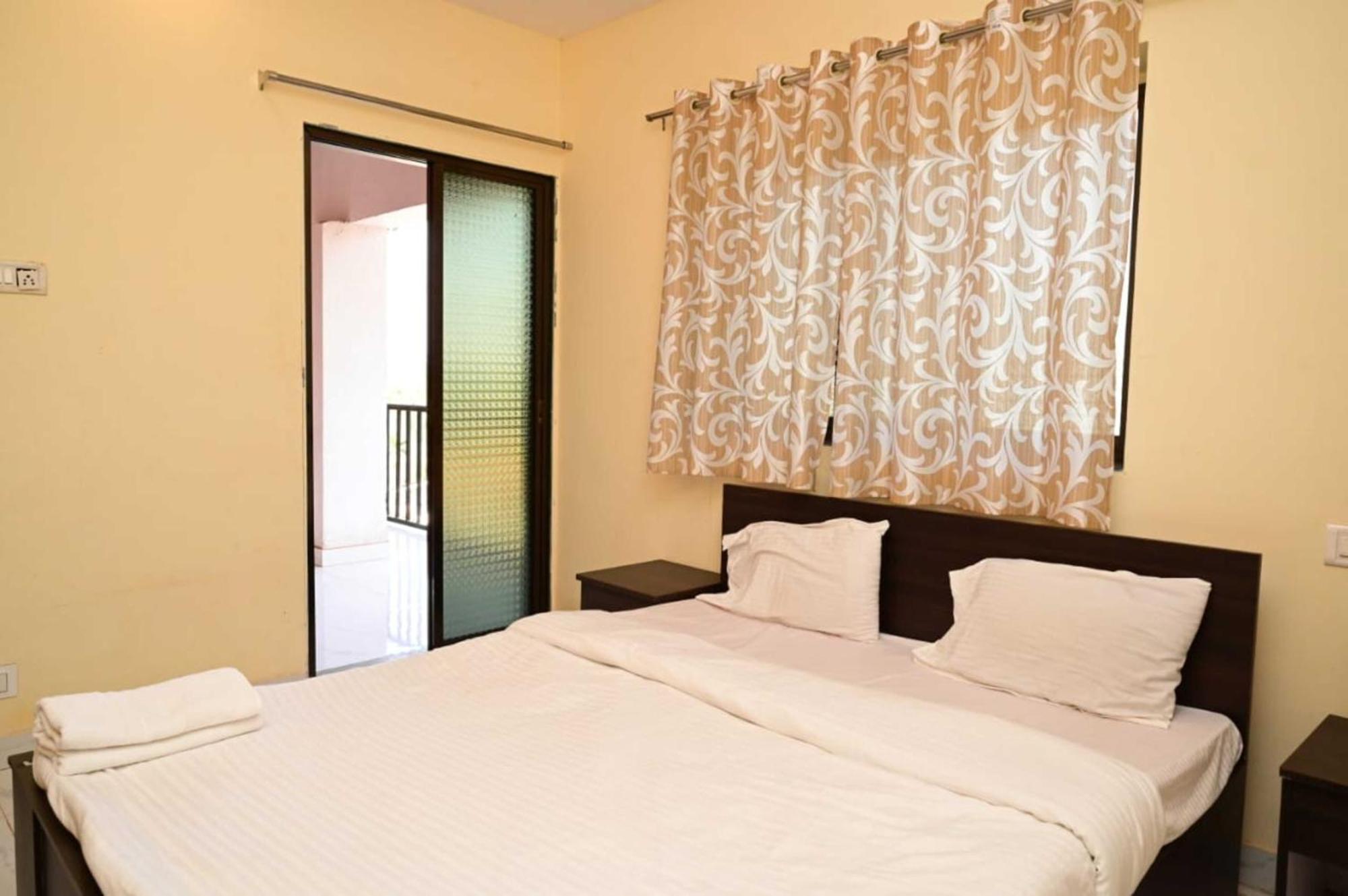 Wada Chirebandi Otel Gimvi Dış mekan fotoğraf