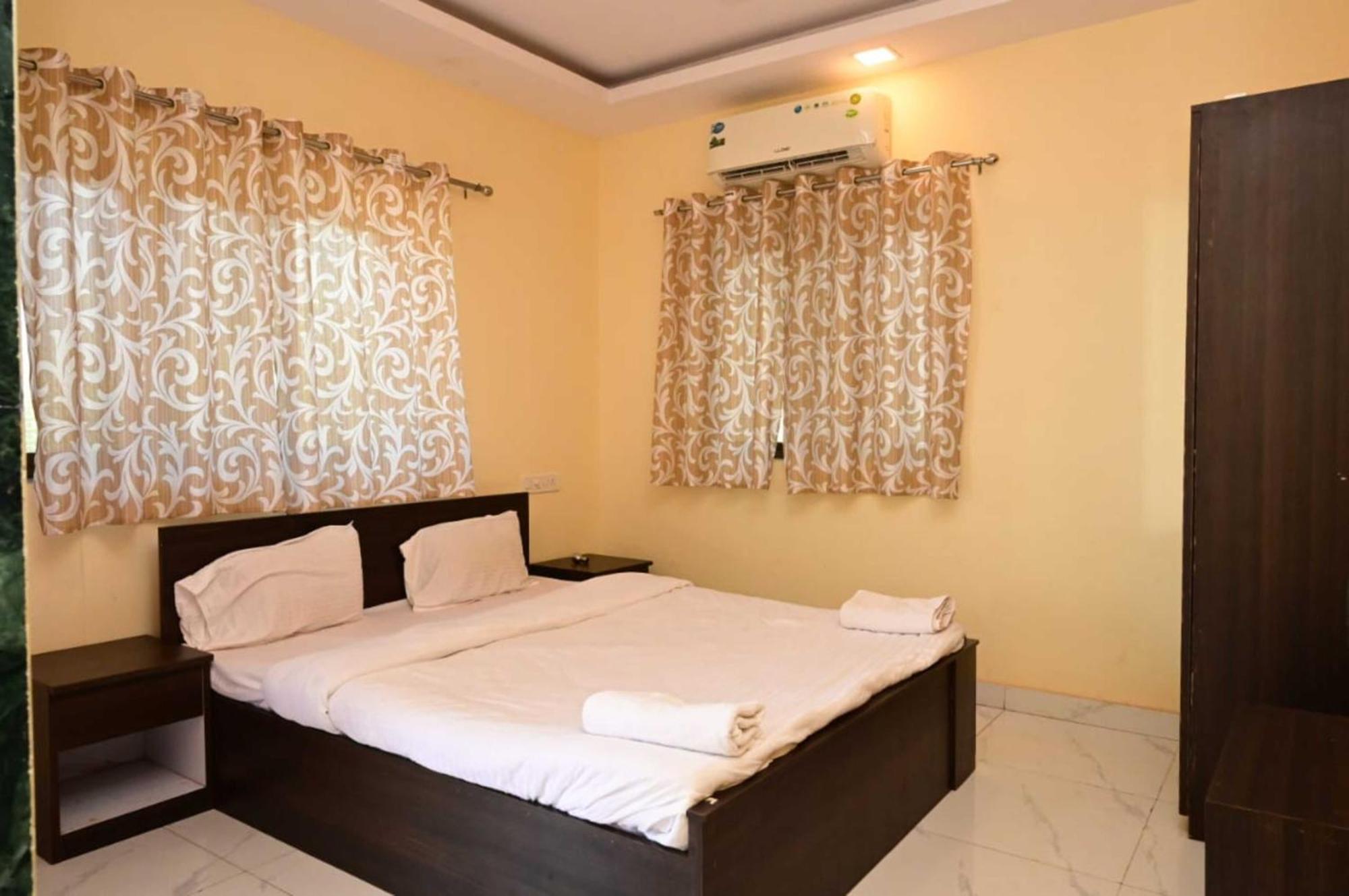 Wada Chirebandi Otel Gimvi Dış mekan fotoğraf