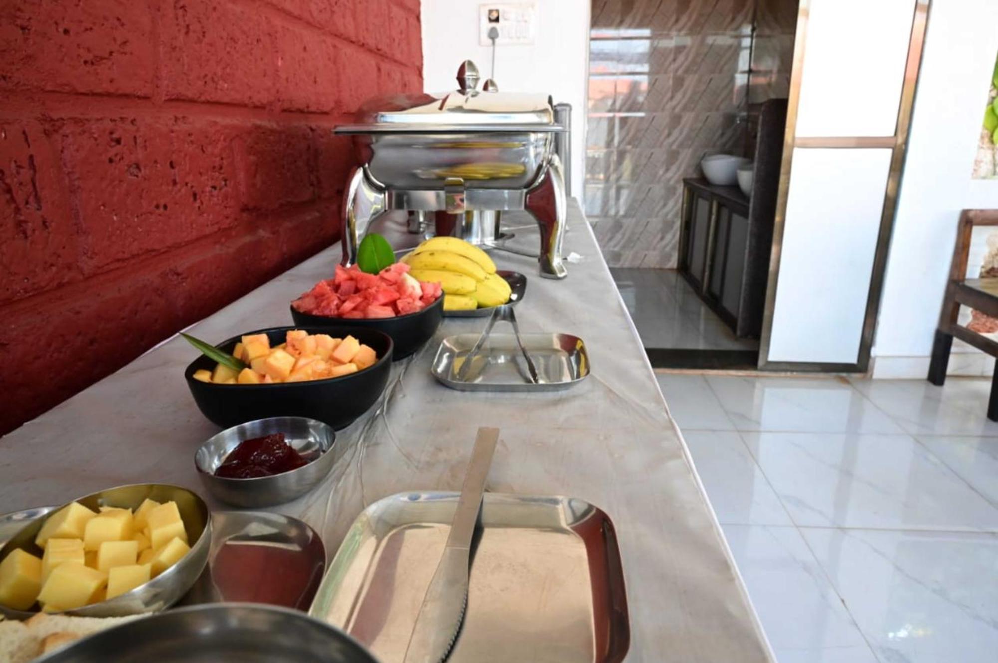 Wada Chirebandi Otel Gimvi Dış mekan fotoğraf
